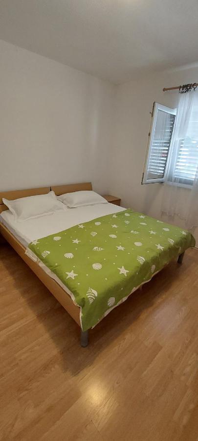 Apartments Radic Rogoznica  Exterior photo